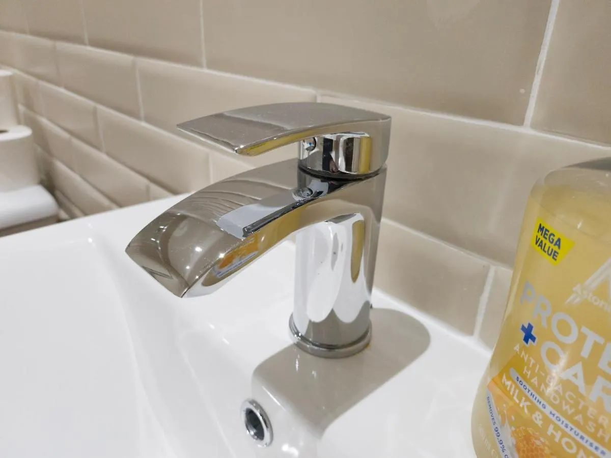 Principality Suites; Three Bed By Property Promise Cardiff United Kingdom
